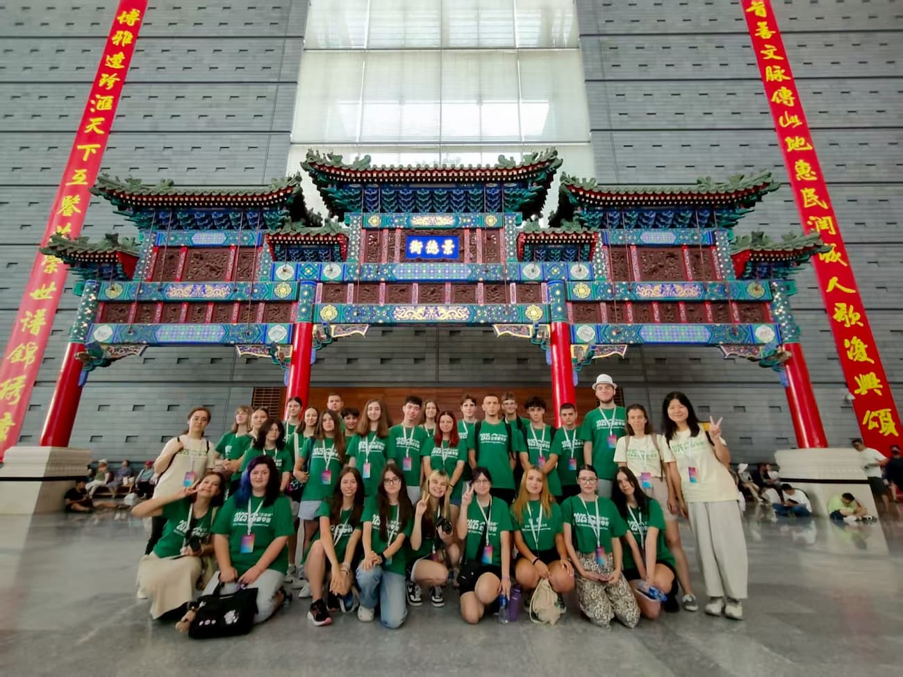 tu pian13 can guan jing de jie pai lou