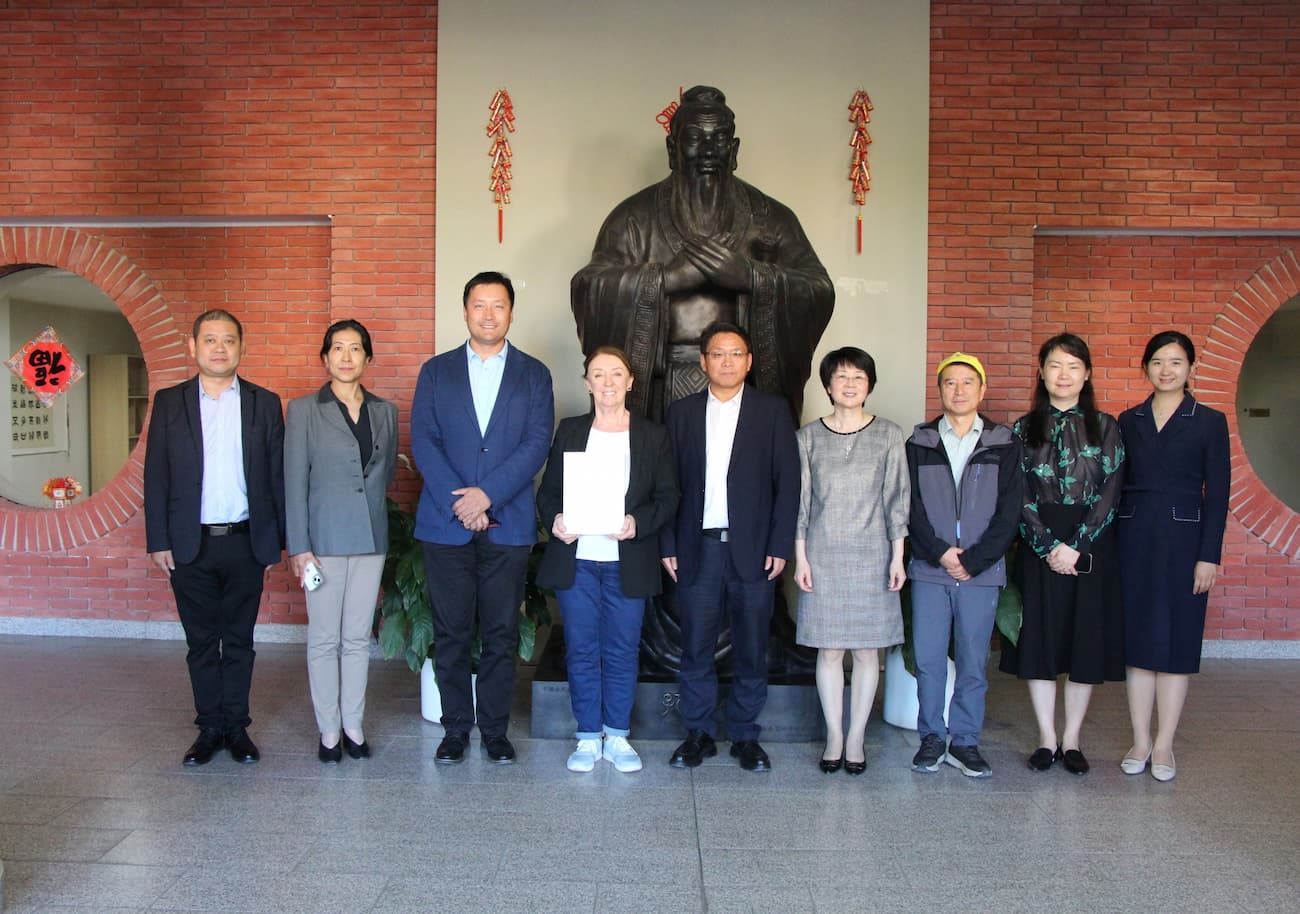 tu pian5 hui hou he ying