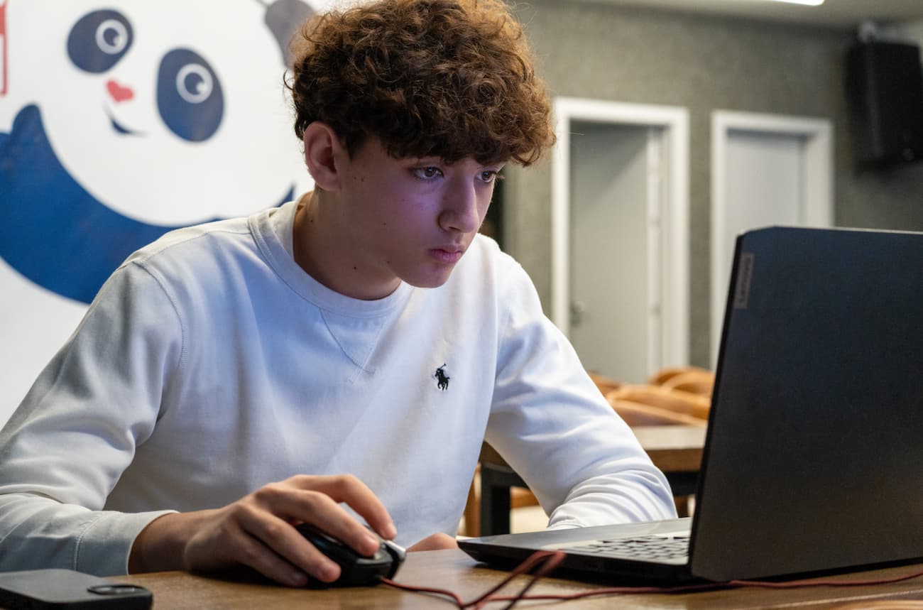 Photo 2: The participating students