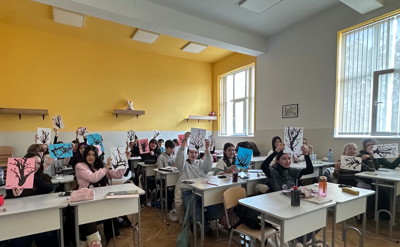 Photo 4 Students’ artwork display