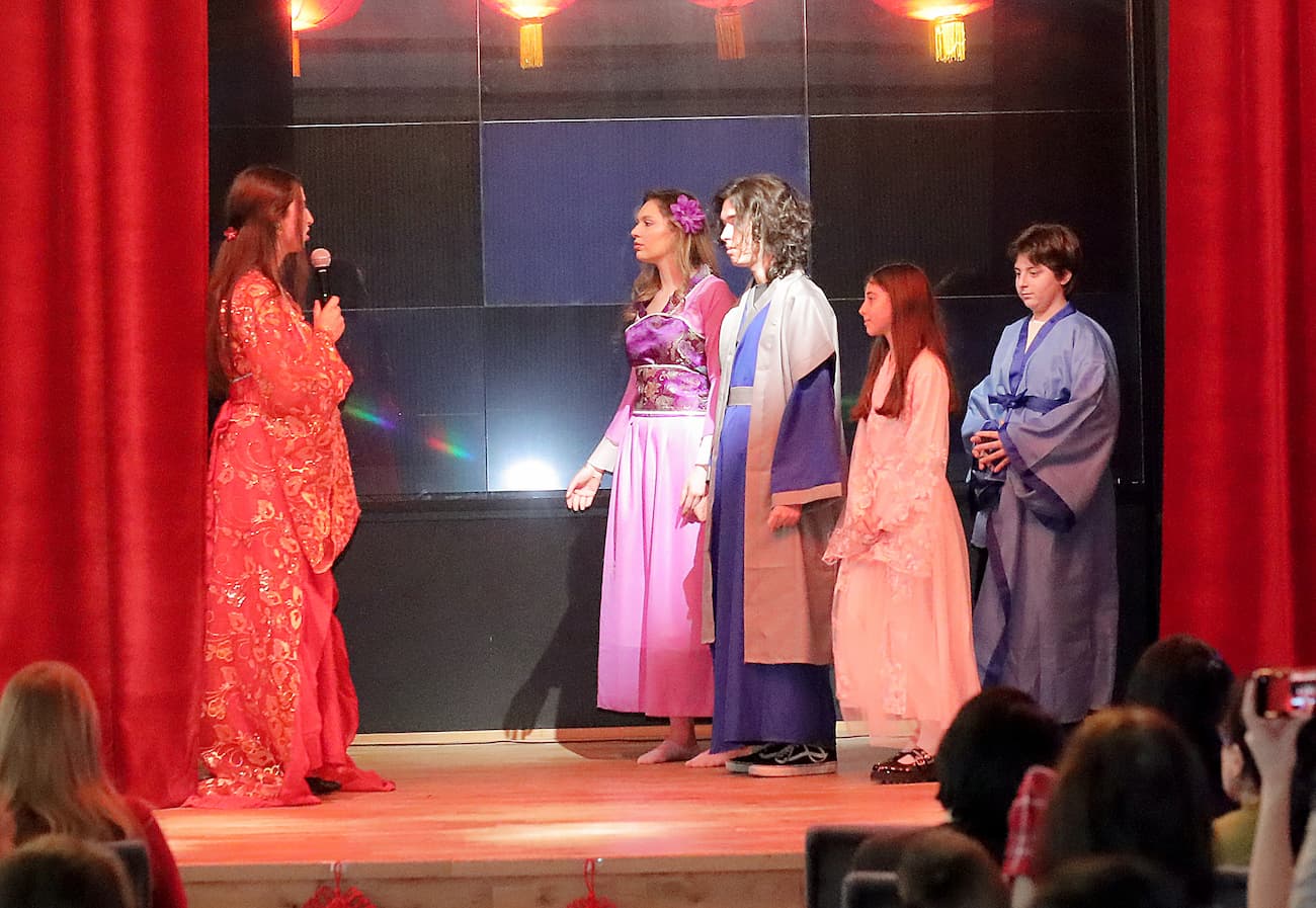 Photo 3: Stage play performance